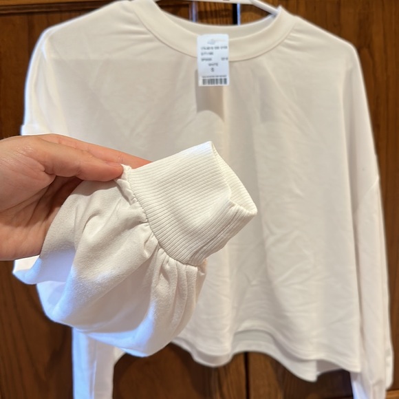 Thin cropped white long sleeve - Picture 4 of 4